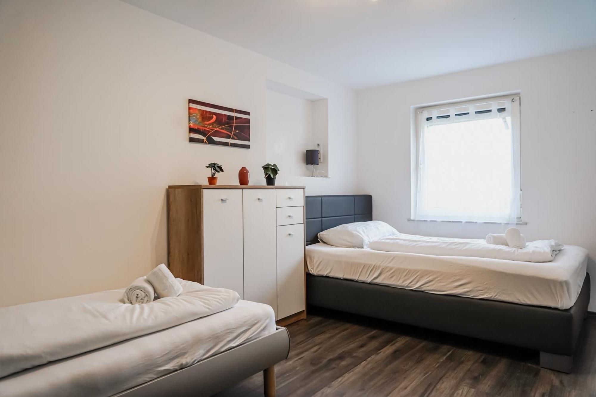Spacious House With 5