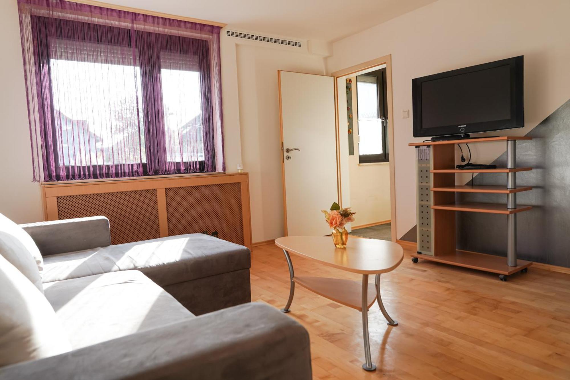 Ferienhaus Spacious House With 5 *